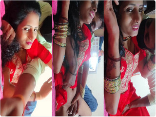 Desi Slim Wife Romance and Pussy Fingering By Hubby
